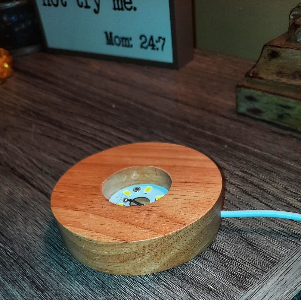 Light for crystals